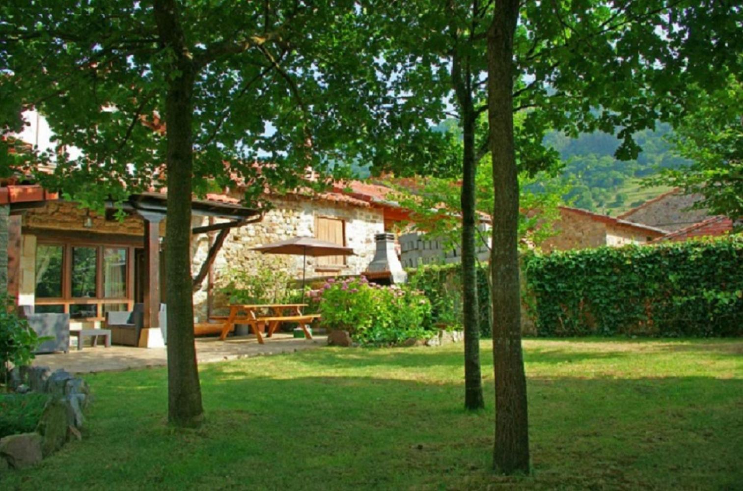 El Rincon Del Besaya Guest House Villasuso de Cieza Exterior photo
